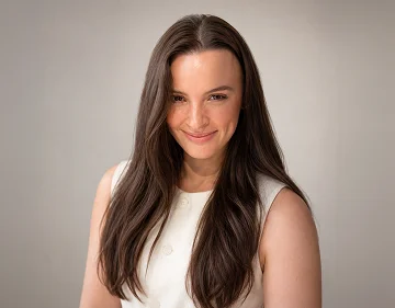 Dr. Belinda Nicholls